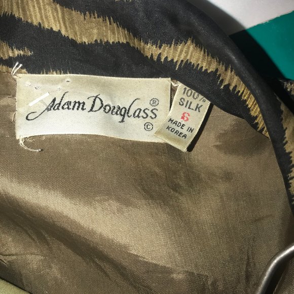 VINTAGE-100% silk TIGER STRIPE JACKET-SMALL------final price - Picture 3 of 5